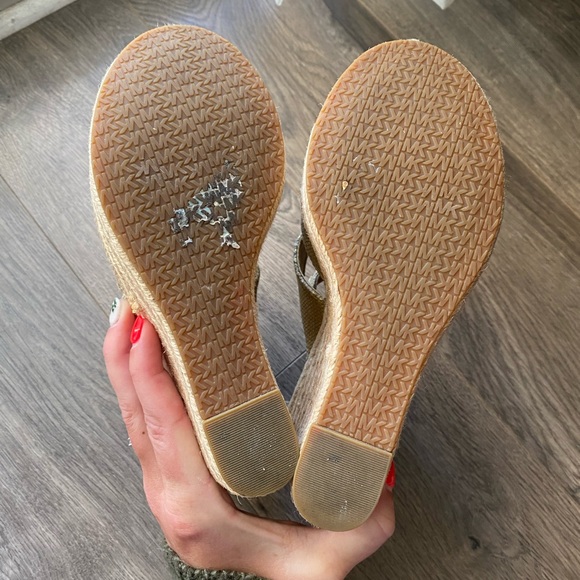 🛍️Michael Michael Kors Damita Platform Wedge Sandals - Picture 8 of 8